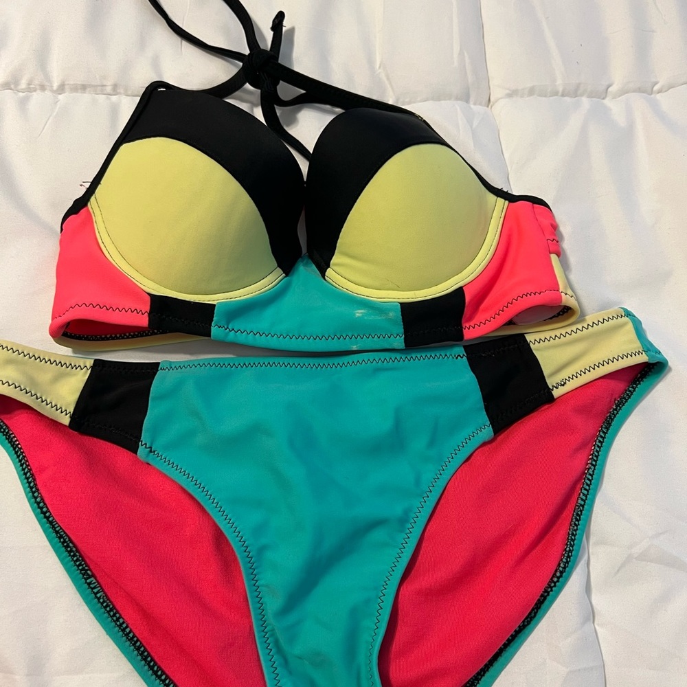 Bikini